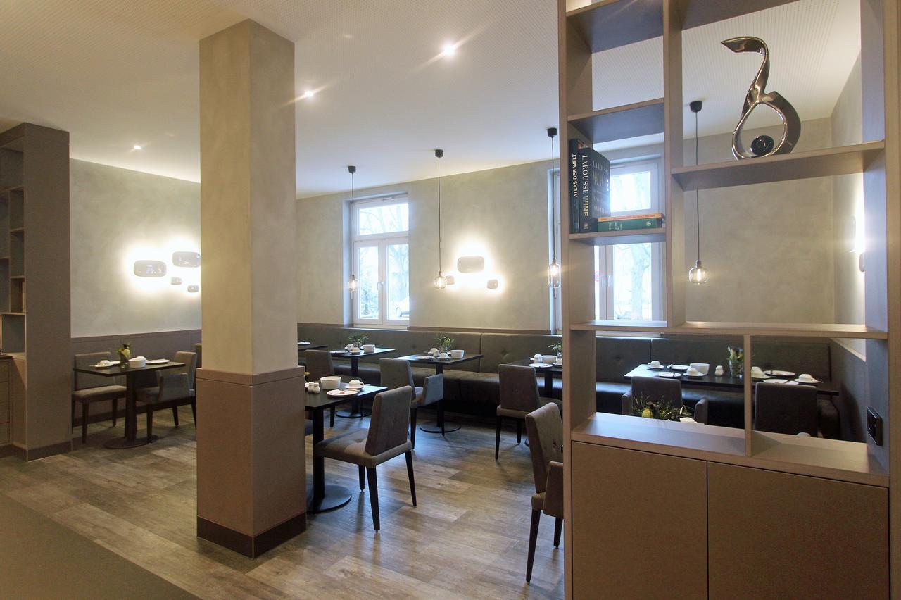Hotel Stadt טוטלינגן מראה חיצוני תמונה